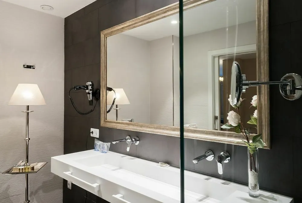 ** Hotel Suites Murillo Catedral Sewilla Hiszpania